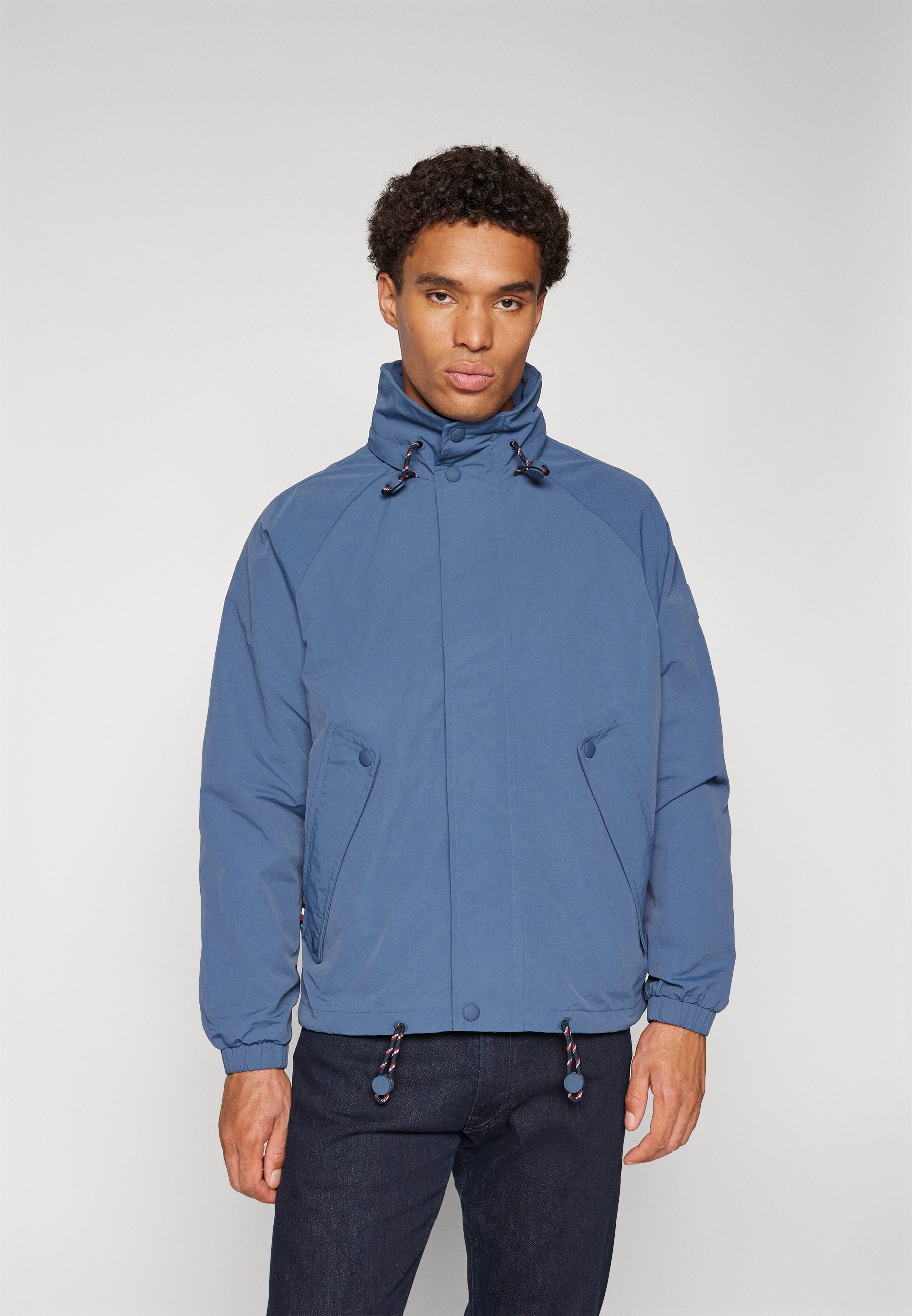 Tommy Hilfiger REGATTA JACKET Chaqueta fina aegean sea/azul