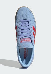 adidas Originals SPEZIAL - Tenisice - glow blue red blue spark