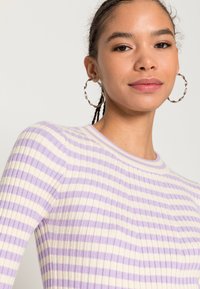 Pieces PCCRISTA O NECK  - Camisola - lavendula with birch