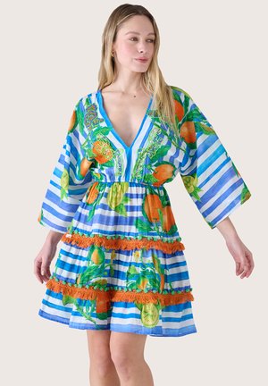 Camomilla Italia ANDALUSIA - Vestido informal - white