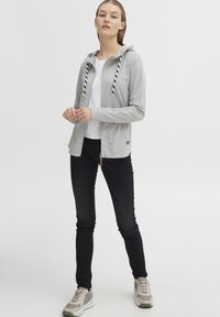 Oxmo OXWanda - Mikina so zipsom - oyster grey melange