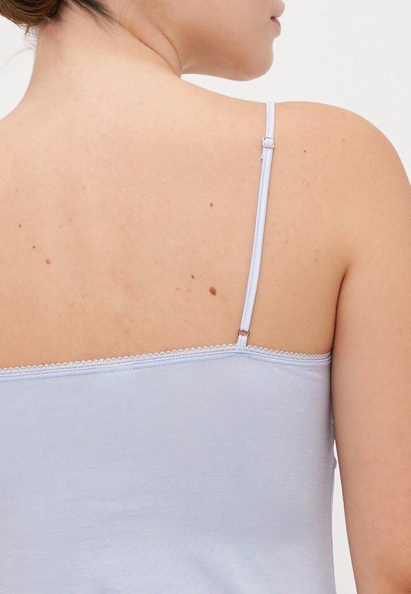 SENSUAL SECRETS - Undershirt4