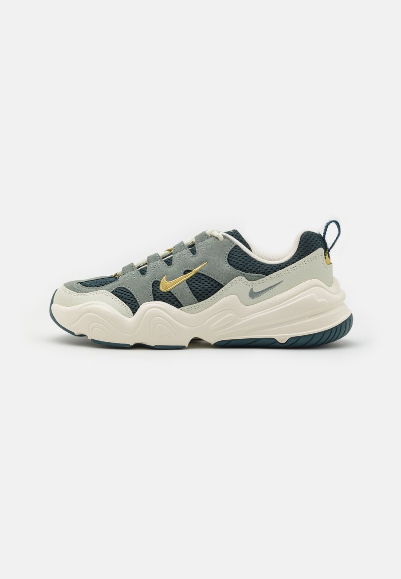 Nike m2k tek Clearance
