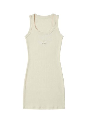 Mouwloze beige geribbelde gebreide jurk met ronde halslijn en klein geborduurd logo in het midden van de borst.