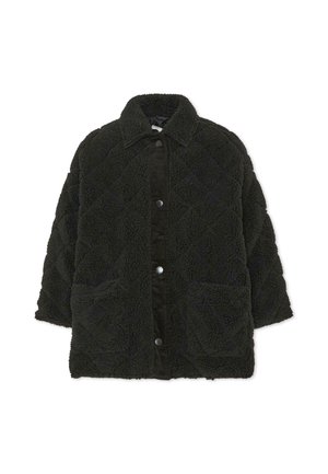Chaqueta de forro polar acolchado negra con botones de presión, dos bolsillos frontales, mangas largas y cuello.
