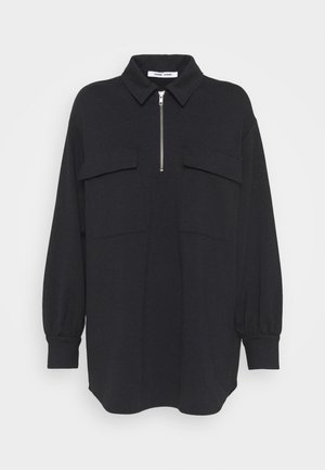 Long sleeved top - black