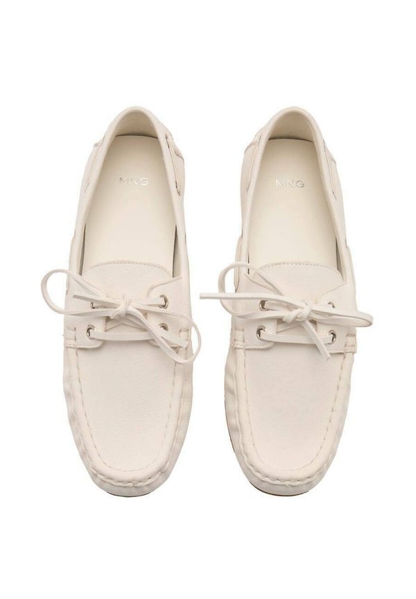 NAUTU - Boat shoes - wit2