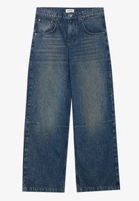 Vaqueros de corte ancho en denim azul con lavado claro, que cuentan con cinco bolsillos, trabillas para cinturón y costuras en contraste, confeccionados con un tejido de algodón resistente.