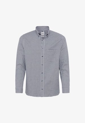 Langärmliges kariertes Hemd in Marineblau und Weiß, mit Button-down-Kragen, einer Brusttasche und blauen Knöpfen. Glatte Stofftextur.