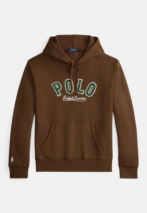 Rjava kapuca z zeleno-belim napisom "POLO Ralph Lauren", sprednji žep kenguru ter majhen bel logotip na manšeti levega rokava.
