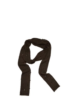 Fular tricotat maro închis cu dungi verticale și paiete rotunde mici presărate pe toată lungimea.