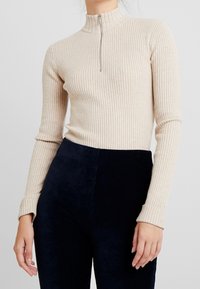 EDITED Svetr - beige