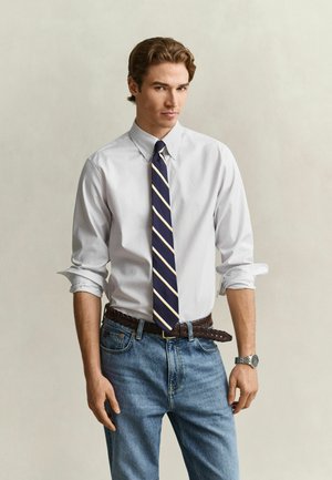 GANT, GANT CHECKED TWILL DRESS SHIRT - Camicia - white