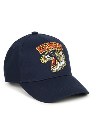 Casquette de baseball bleu marine avec un design de tigre brodé, mettant en avant des accents rouge vif, jaune et blanc. Matériau en coton, forme structurée.