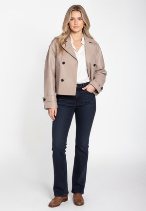 YVETTE - Lederjacke - sand