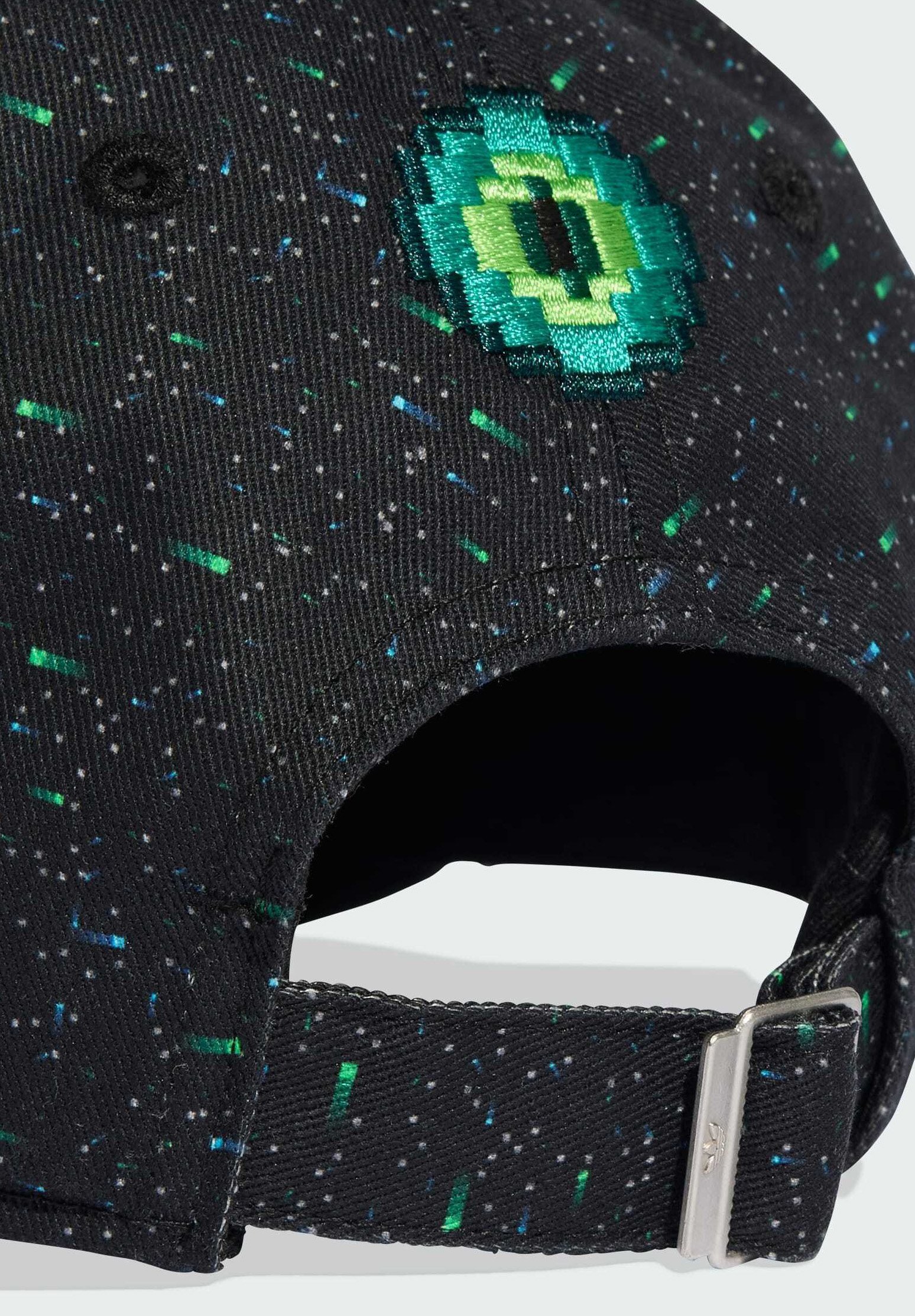 Cappellino Da Baseball Minecraft Nero Con Ricamo. Due Misure Disponibili. Berretto Ufficiale Per Fan Del Gioco.