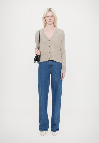 CLOSED V NECK - Neuletakki - beige