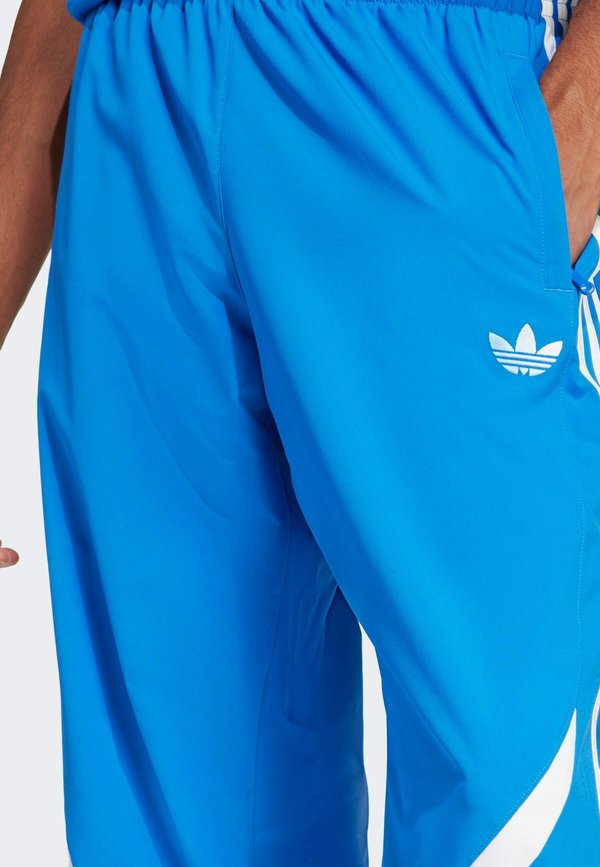 ADICOLOR TEAMGEIST TRACK - Tracksuit bottoms4