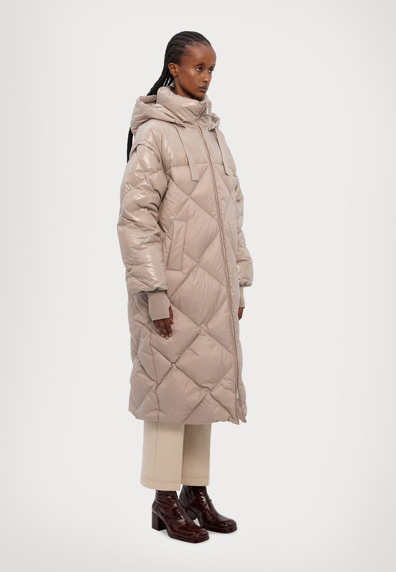 Marella AMIANTO - Kaput ispunjen paperjem - tortora