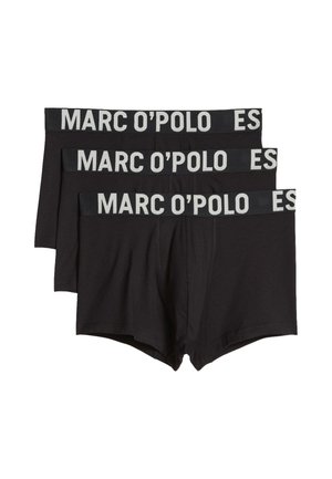 Tres bóxers negros de hombre con cintura ancha que llevan el nombre de la marca "MARC O'POLO" en letras blancas.