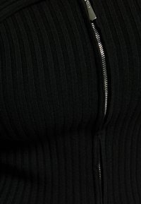 Bershka Kofta - black