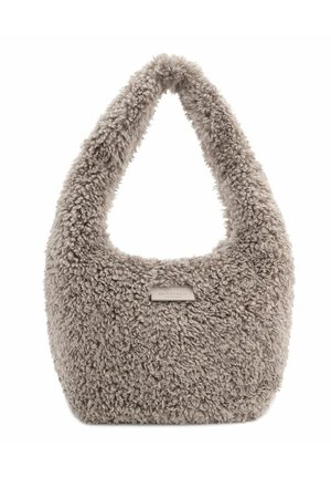 Sac à main en beige flou avec un haut arrondi et une courte poignée courbée. Il présente une surface texturée et une petite étiquette logo à l'avant.