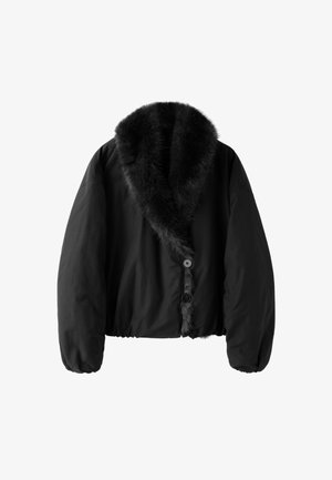 Stradivarius, PADDED SHAWL NECK FAUX FUR JACKET - Zimná bunda - black