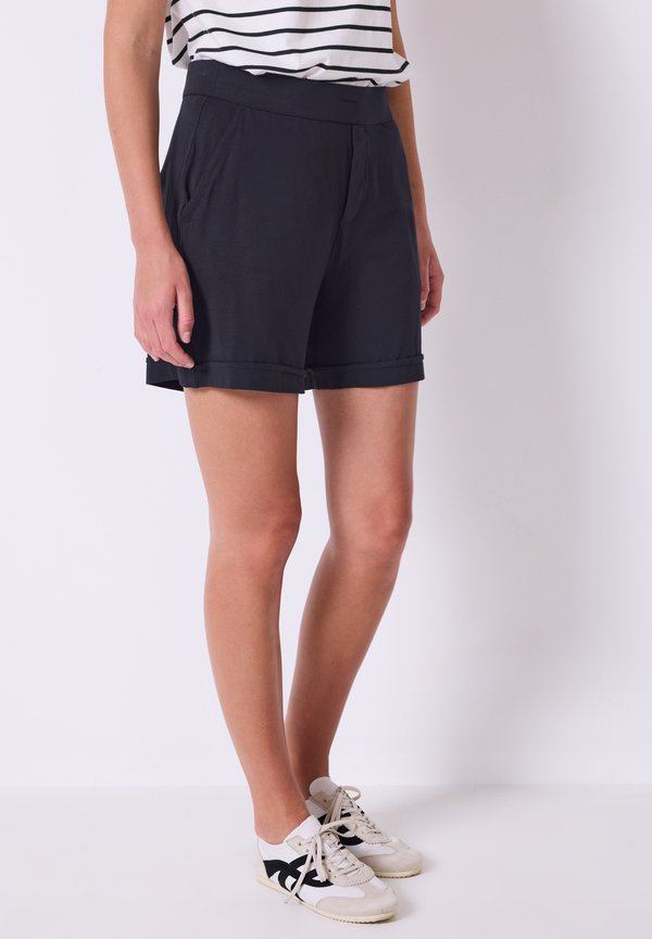 Shorts - blau