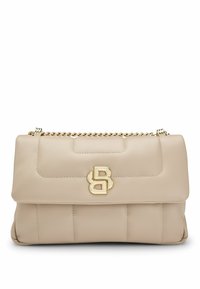 Unselected, light beige four