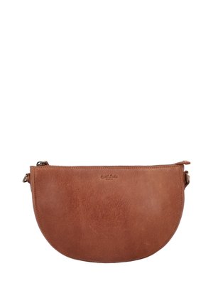 Ruskea nahkainen puoliympyrän muotoinen olkalaukku, jossa on vetoketjusuljin, sivuilla metallirenkaat hihnan kiinnitystä varten ja hillitty kohokuvioitu merkkilogo.