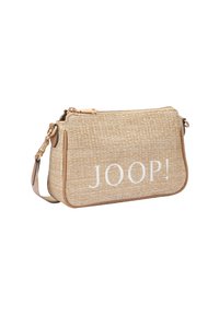 Borsa a tracolla intrecciata in paglia beige, con chiusura a zip, dettagli marrone chiaro e il logo bianco "JOOP!" in evidenza sul davanti.