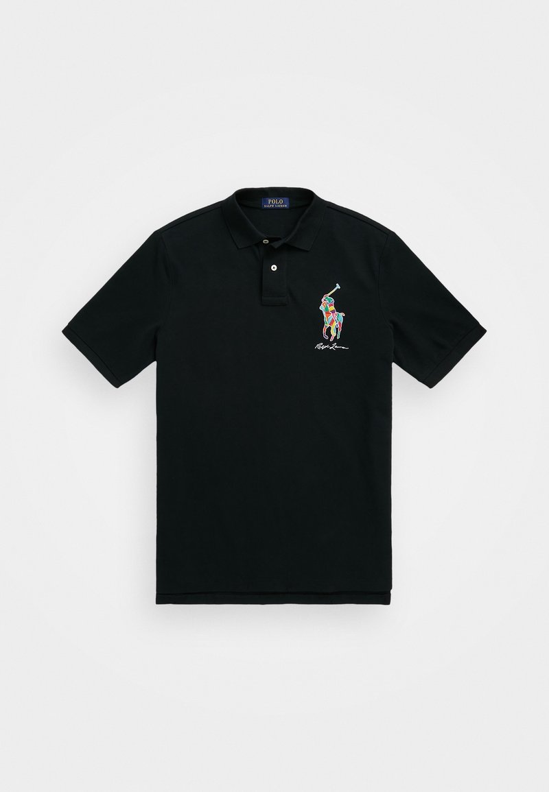Polo noir à manches courtes avec patte à deux boutons et logo coloré du joueur de polo Ralph Lauren brodé sur la poitrine gauche.