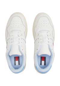 Tommy Jeans RETRO BASKET - Sportcipő - sugarplum blue