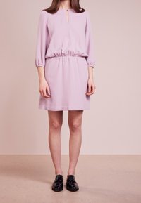 Emporio Armani Vardagsklänning - purple