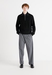 Weekday BLEND HALF ZIP  - Pullover - black