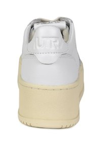 Autry LOW  - Sneakers basse - white