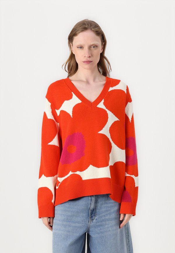 PÄIVÄ UNIKKO - Strickpullover