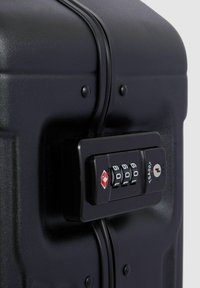 Piquadro LM KABINENTROLLEY 55 CM LAPTOPFACH - Trolley - matt black