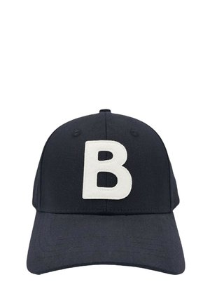 Casquette de baseball noire avec une grande lettre blanche "B" brodée sur le panneau avant.