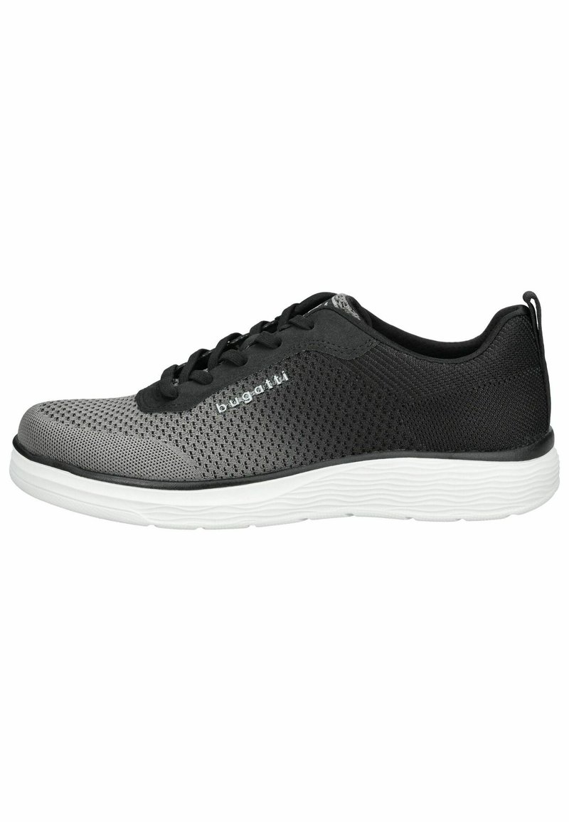 Schwarzer und grauer Sneaker mit Mesh-Obermaterial, strukturierter Oberfläche und weißer Gummisohle. Verfügt über eine runde Zehenpartie und ein traditionelles Schnürsystem.