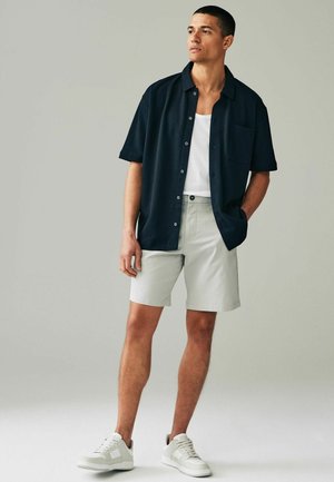 Shorts - navy blue grey stone