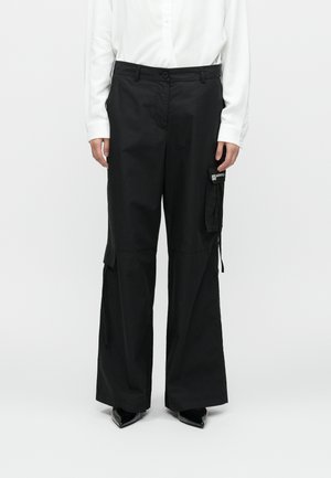 Oldalzsebes nadrágok - washed black