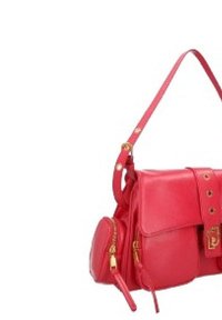 Borsa a tracolla in pelle rossa con un design strutturato, dotata di una patta anteriore, hardware dorato, tasca laterale con zip e tracolla regolabile.