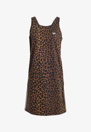 Sukienka na ramiączkach w print sarny z brązowym tłem i ciemnymi plamkami, okrągłym dekoltem oraz bocznymi paskami w kontrastowym kolorze.