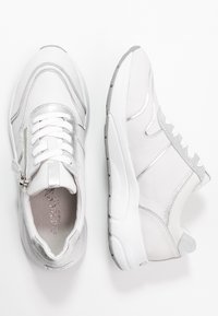 Caprice Sneaker low - white/silver