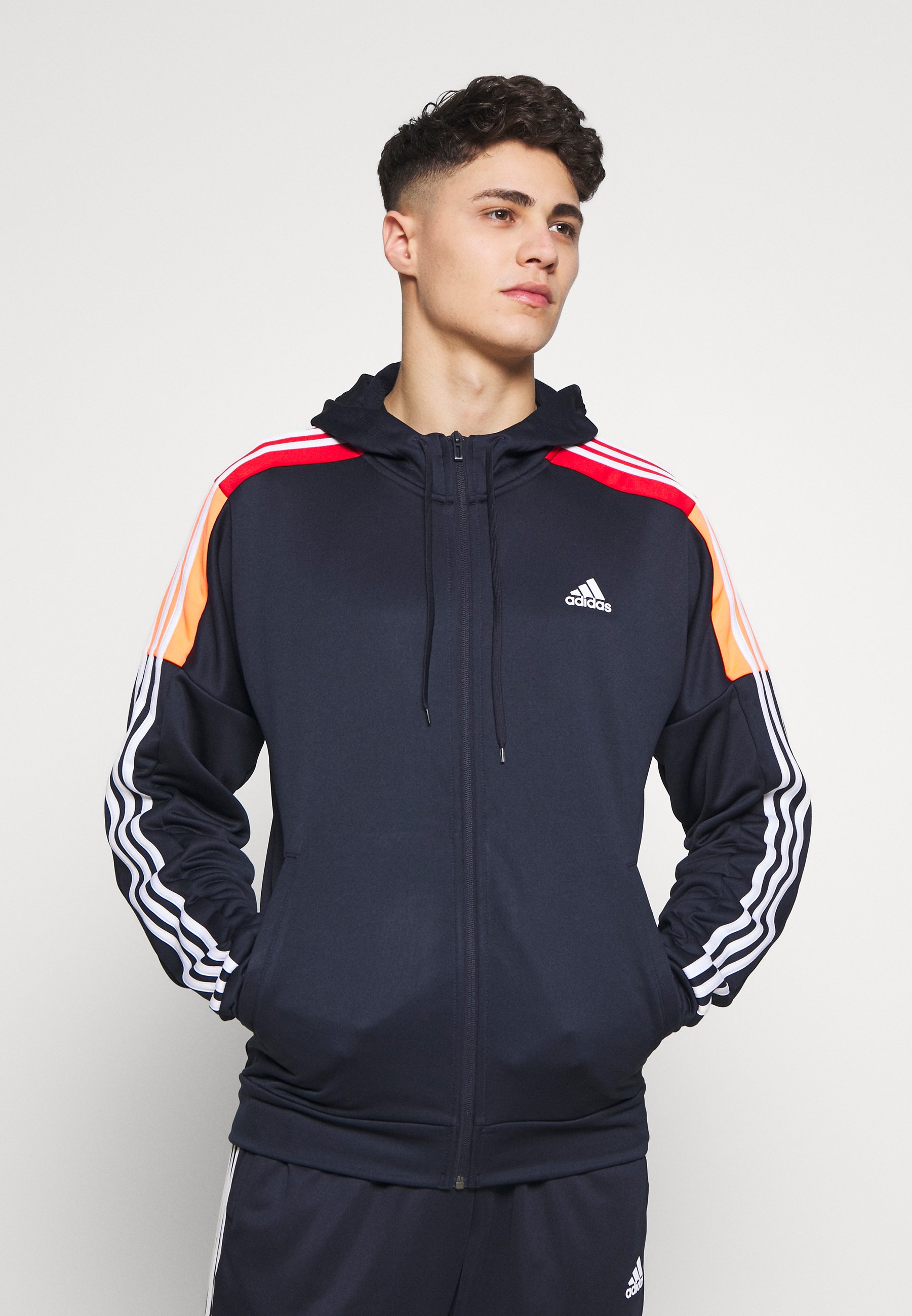 tuta adidas athletic