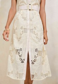 Lipsy PETITE FIT - Ingruha - cream