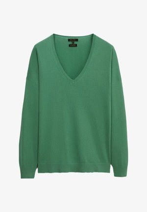 Grüner V-Ausschnitt-Pullover aus weichem Stoff, mit langen Ärmeln, lockerem Schnitt sowie gerippten Bündchen und Saum.