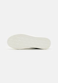 Calvin Klein Jeans CLASSIC CUPSOLE LACEUP - Zapatillas - bright white/creamy white