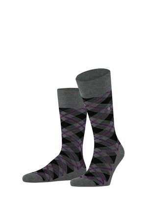 Paar graue Crew-Socken mit schwarzem und lila geometrischem Diamantmuster.